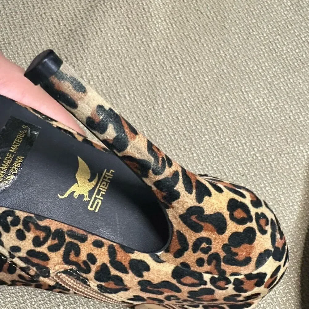 Shiekh leopard print